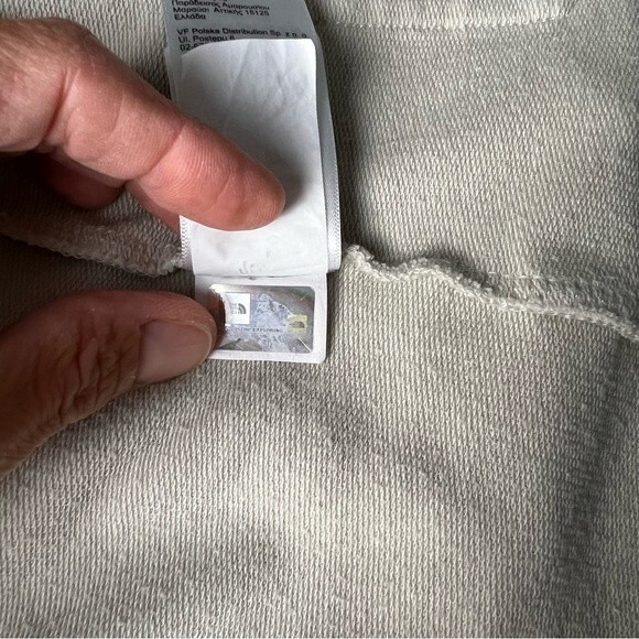 The North Face Women’s Bayocean Hoodie - Picture 11 of 15